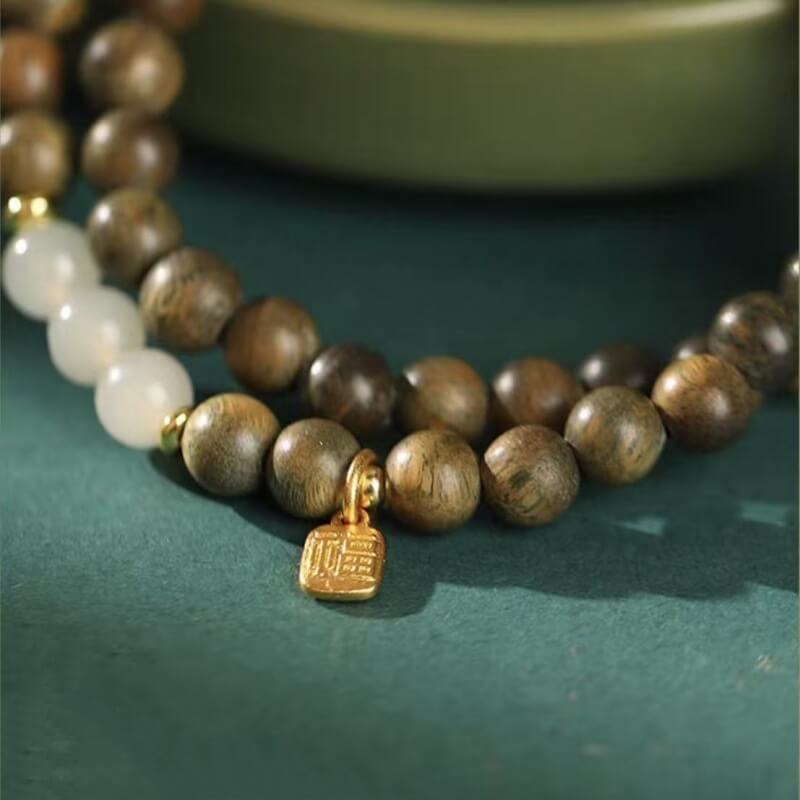 LuckyCharms Fortune Pendant Hetian Jade Bead Green Sandalwood Blessing Beaded Bracelet