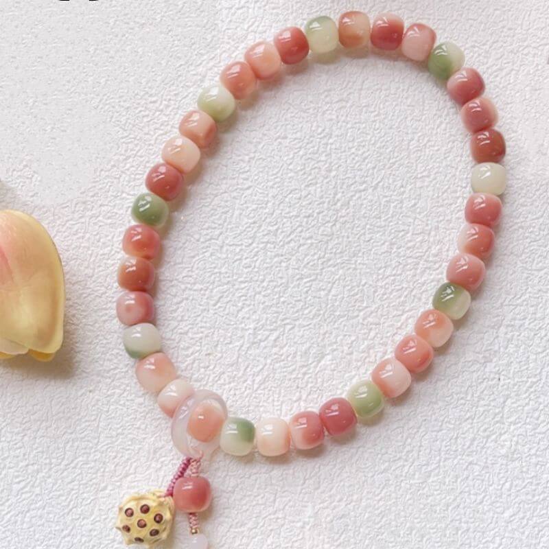 LuckyCharms ピーチピンク翡翠菩提蓮華莢リストビーズ