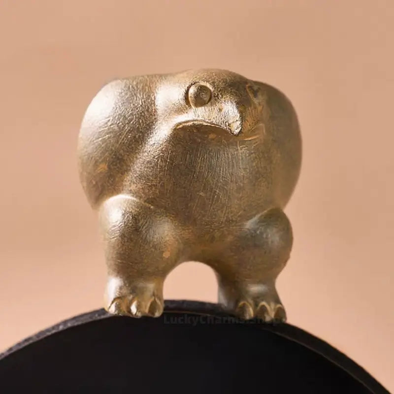 Style B owl-shaped bronze zun vessel museum relic 3D resin fridge magnet.