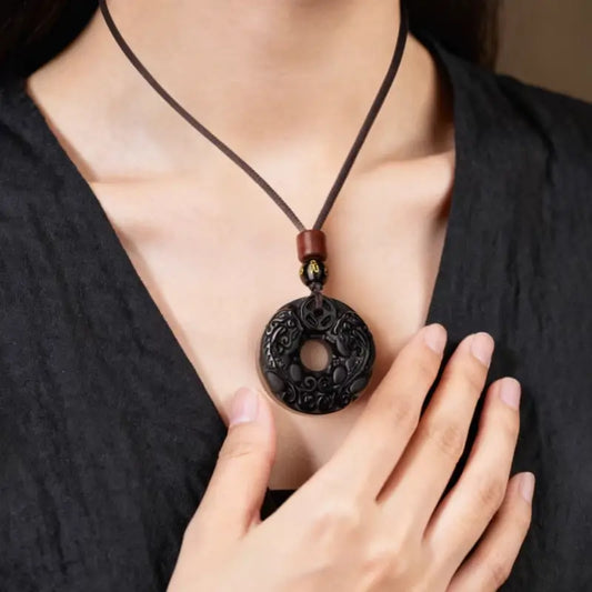 Collier boucle de paix en obsidienne naturelle du zodiaque chinois | Amulette de protection exclusive