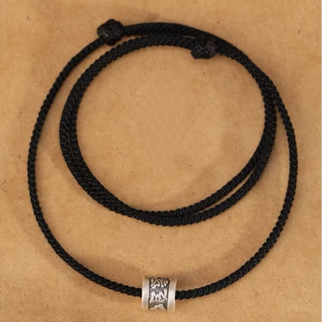 LuckyCharms Om Mami Padme Hūm Silver Pandent Necklace