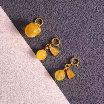 LuckyCharms Small Round Amber Gold-plated Pendant