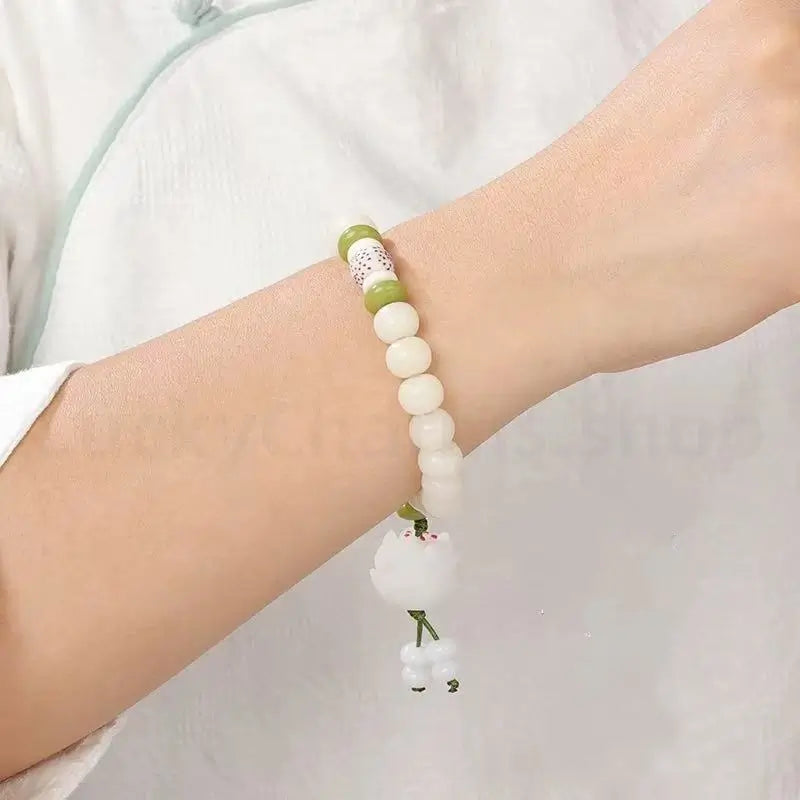 Bracelet multi-pendentifs Bodhi en jade blanc naturel béni du temple Lingyin | Charme zen, porte-bonheur