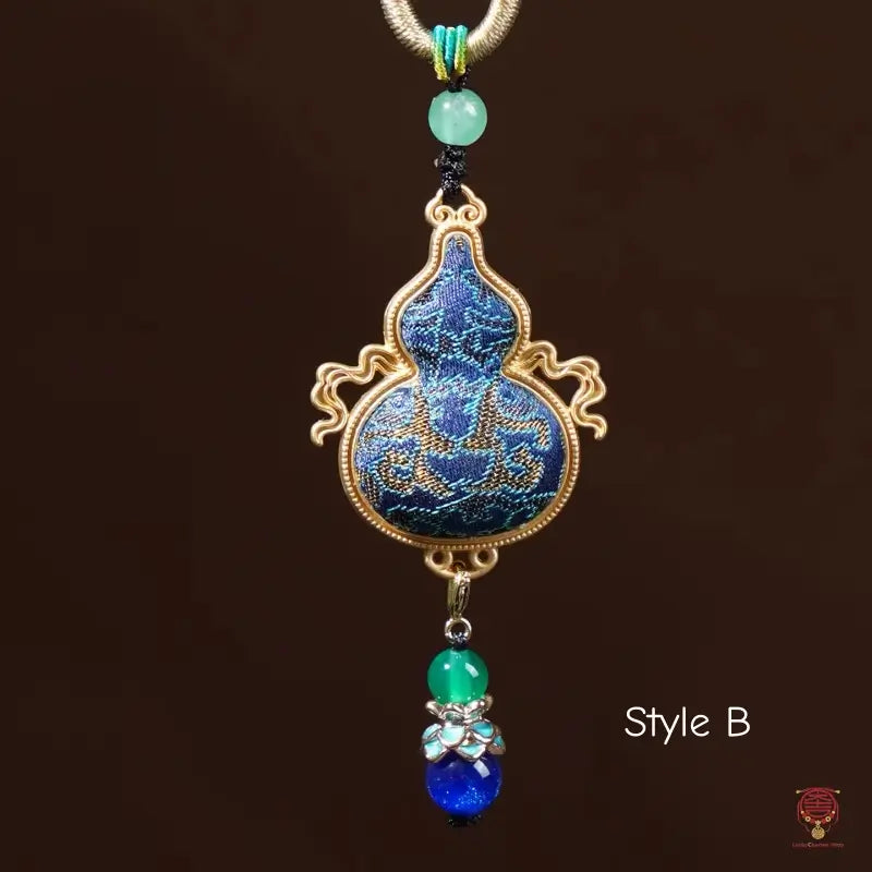 Collier calebasse du patrimoine de Dunhuang - Brocart de soie et pendentif en verre
