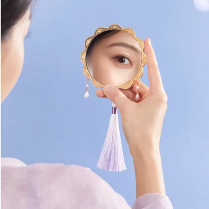 Prince Kung Mansion "Cloud Shoulder Bloom" Rotating Compact Mirror