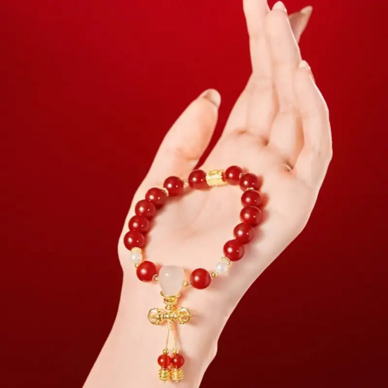 Prinz-Kung-Anwesen Set aus Rotachat- und Obsidian-Vajra-Paararmbändern