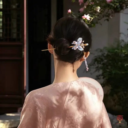 Palace Heritage Butterfly Hairpin - Silk Velvet & Gemstone Tassel Stick