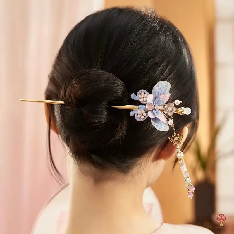 Palace Heritage Butterfly Hairpin - Silk Velvet & Gemstone Tassel Stick
