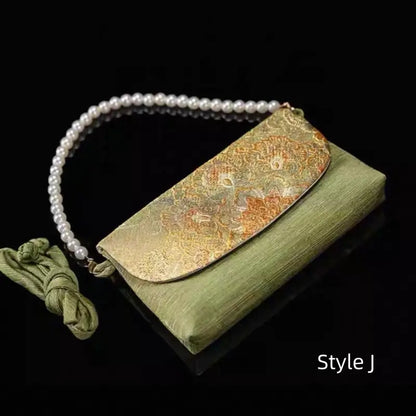 Sac à bandoulière et sac à main en brocart de soie et chaîne de perles, inspiré du patrimoine immatériel