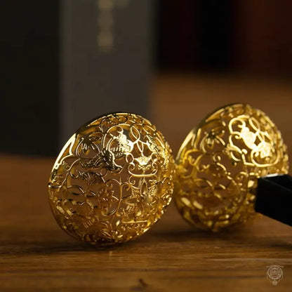 Grape & Bird Pattern Incense Sphere Car Aroma Diffuser | Souvenir du Musée d'histoire du Shaanxi