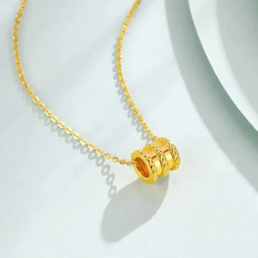 24K純金スリムウエストLu Lu Tongペンダントネックレス | 調節可能なシルバーメッキゴールドチェーン、繊細なミニマリストジュエリー