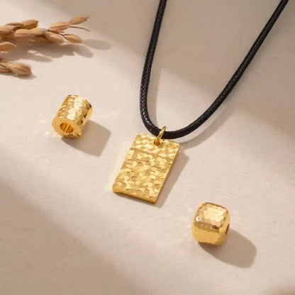 Pendentif Lu Lu Tong en or brillant fragmenté | Collier en cordon de cuir pour femme, 4 styles