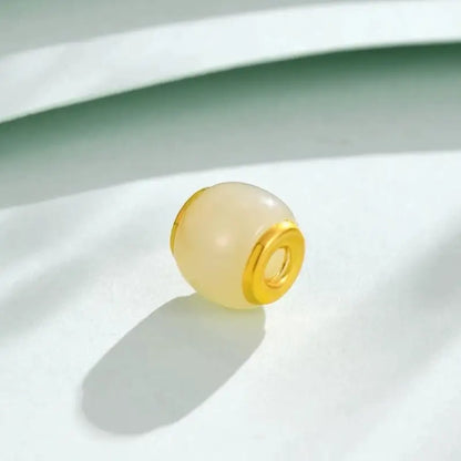 Collier pendentif Lu Lu Tong en jade Hetian incrusté d'or pur | Bijou élégant et porte-bonheur en forme de tonneau, idéal au quotidien ou à offrir