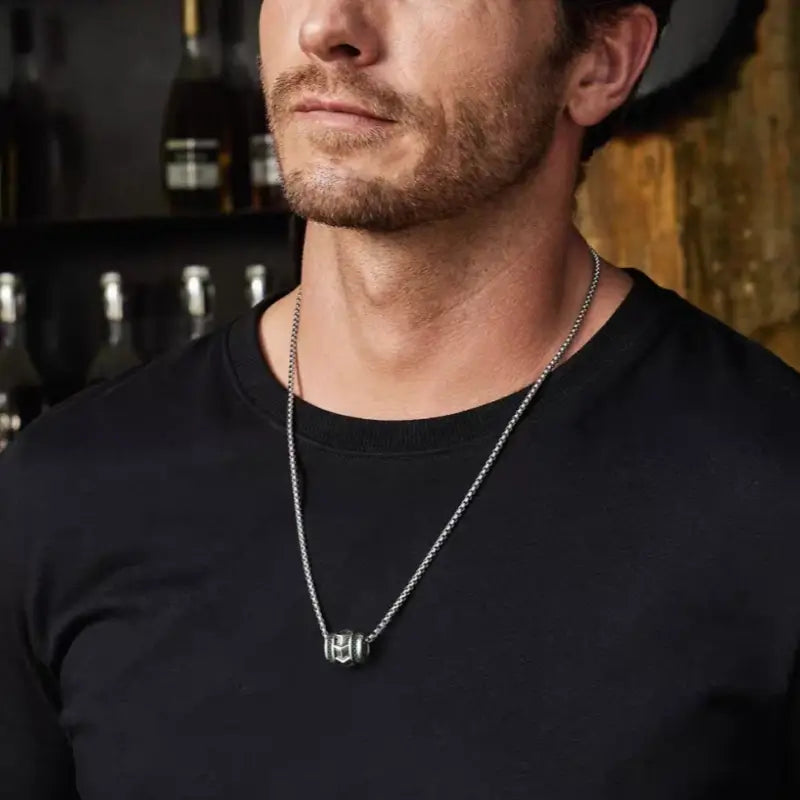 Pendentif Lu Lu Tong en argent sterling 925, motif armure montagneuse | Collier pour homme avec chaîne à maillons en acier haute dureté