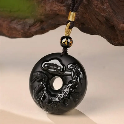 天然黒曜石の十二支風平和バックルネックレス｜特別なお守り
