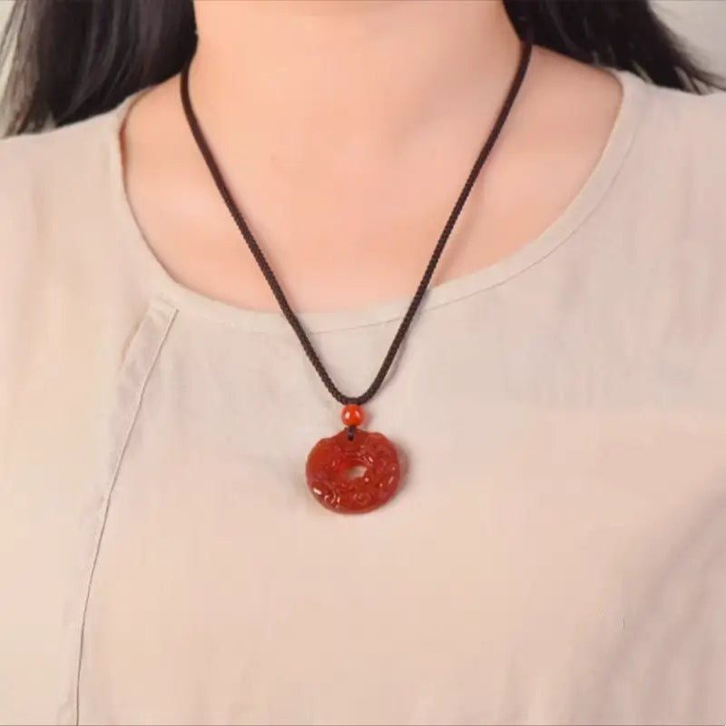 Collier pendentif boucle de paix en agate des cinq éléments bénis du Mont Putuo