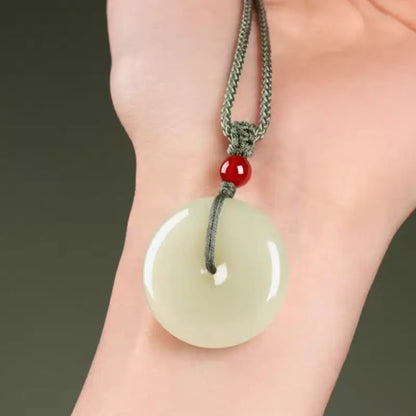 Collier pendentif boucle de paix en jade Hetian naturel | Perle d'agate rouge, amulette chaleureuse de style chinois