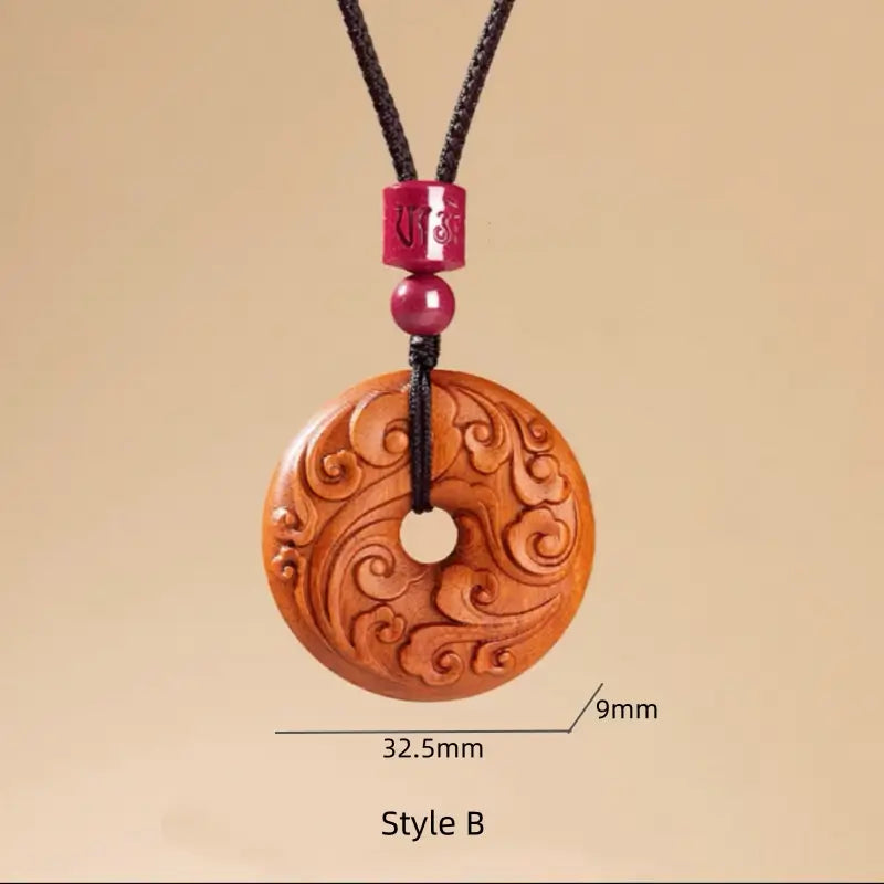 Collier pendentif porte-bonheur chinois en bois de pêcher naturel, orné d'un nuage béni et de bon augure du Mont Wutai |