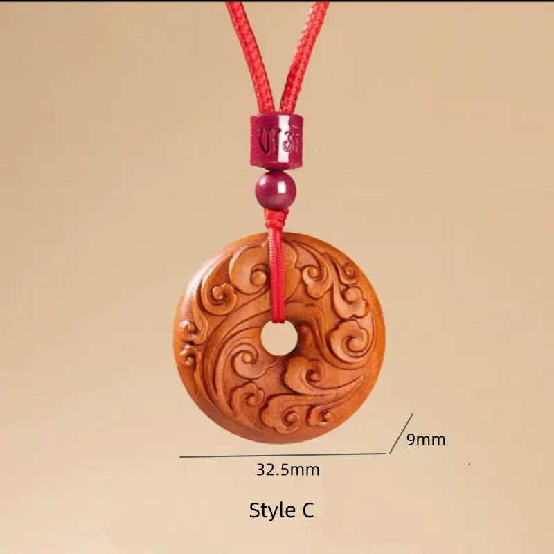 Collier pendentif porte-bonheur chinois en bois de pêcher naturel, orné d'un nuage béni et de bon augure du Mont Wutai |