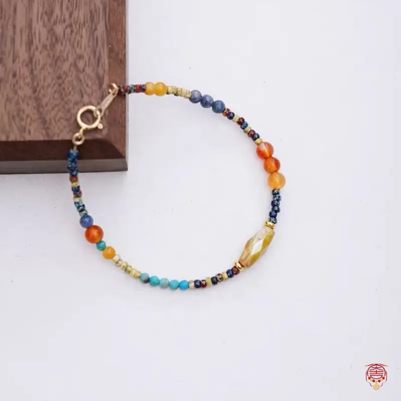 Set aus Halskette und Armband mit natürlicher Jade und roten Achat-Samenperlen