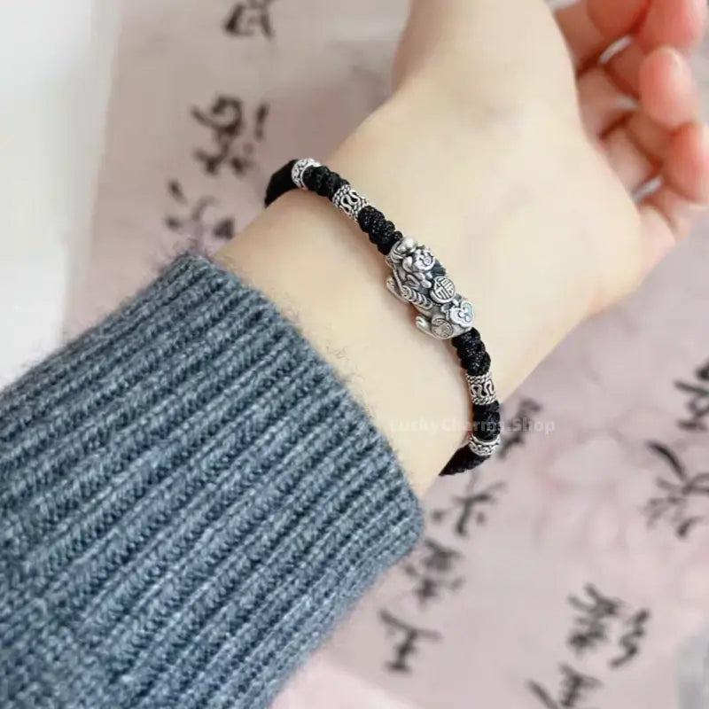 999 Sterling Silver Wealth-Attracting Pixiu (Wealth-Guardian Beast) Couple Braided Bracelet | Adjustable-LuckyCharms.Shop