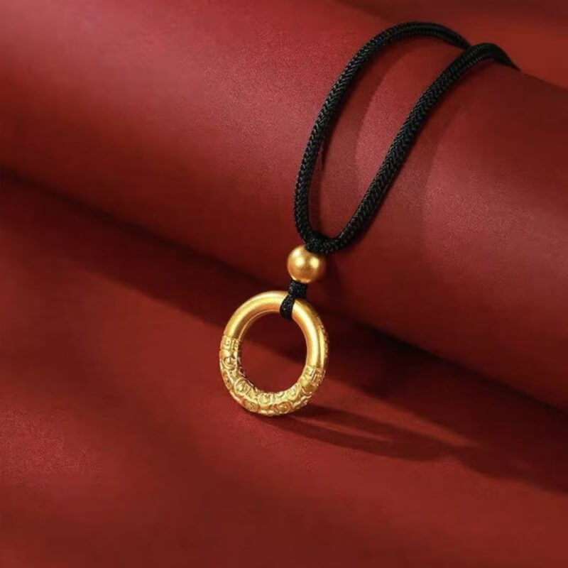 LuckyCharms Gold-plated Cloud Pattern Peace Buckle Pendant Necklace