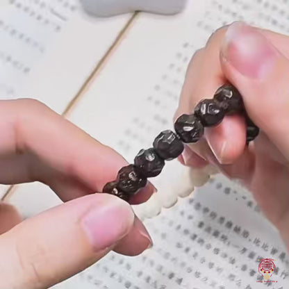 Bracelet perlé artisanal Zen Balance - Coque de noix de coco et graines de Bodhi