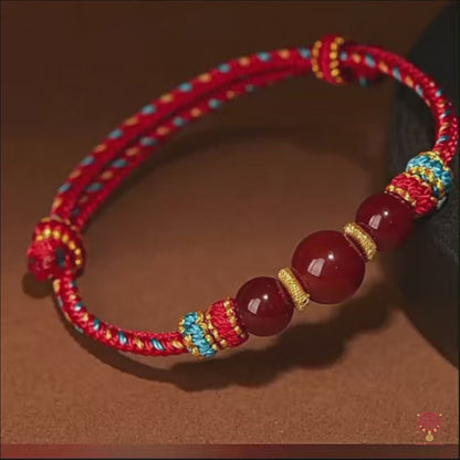 Pulsera tradicional de hilo rojo trenzado de 8 cabos de ágata roja para atraer la fortuna